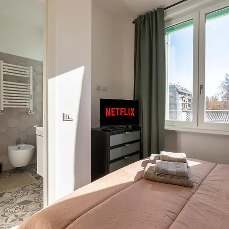 Casa Romana Vaticano-metro Rome