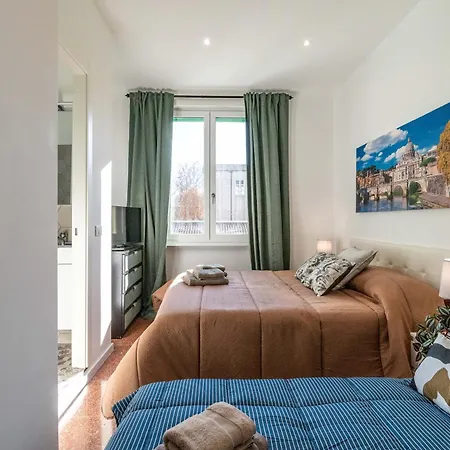 Casa Romana Vaticano-metro Appartement Rome