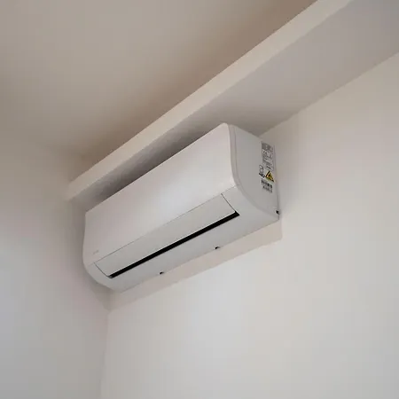 Casa Romana Vaticano-metro * Rome